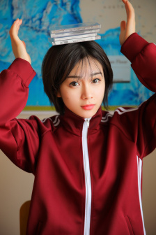 吴姵文